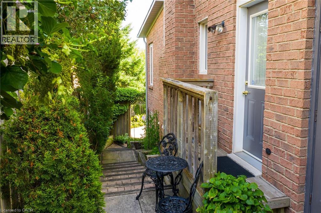 19 Honeysuckle Crescent, Ancaster, Ontario  L9K 1A9 - Photo 43 - 40773535