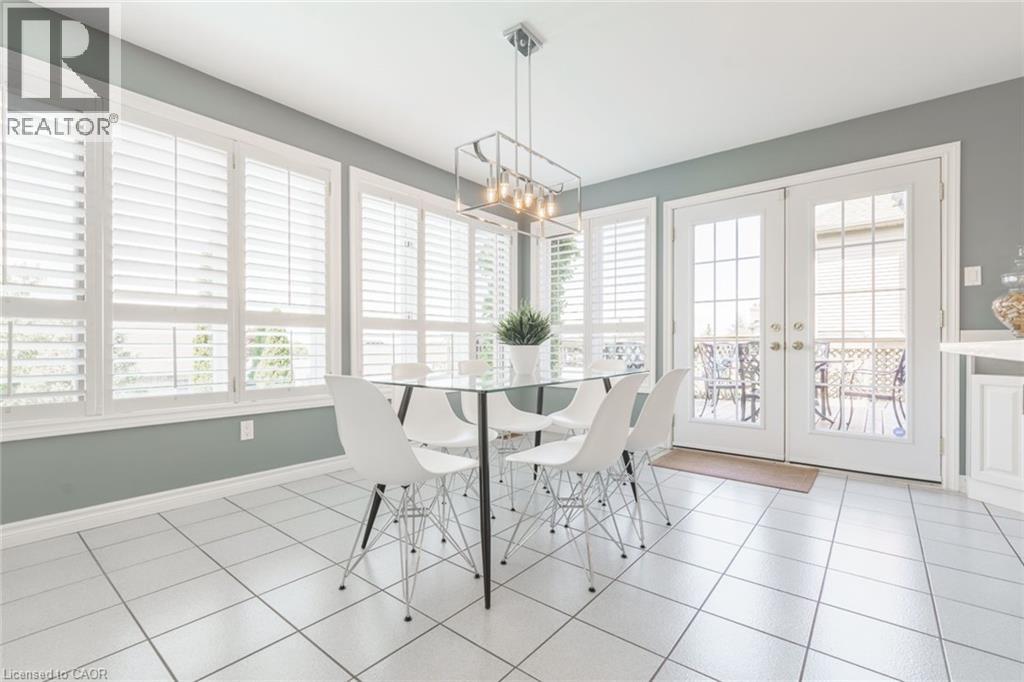 19 Honeysuckle Crescent, Ancaster, Ontario  L9K 1A9 - Photo 8 - 40773535