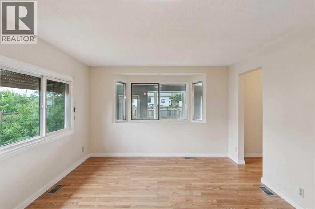 219 2 Avenue S, Champion, Alberta  T0L 0R0 - Photo 12 - A2227921