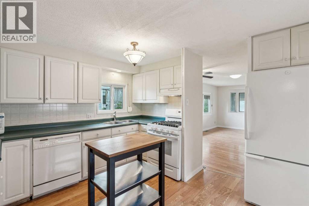 219 2 Avenue S, Champion, Alberta  T0L 0R0 - Photo 14 - A2227921