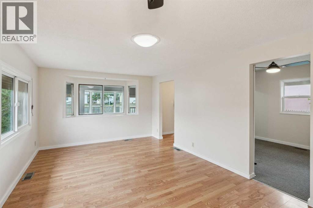 219 2 Avenue S, Champion, Alberta  T0L 0R0 - Photo 11 - A2227921