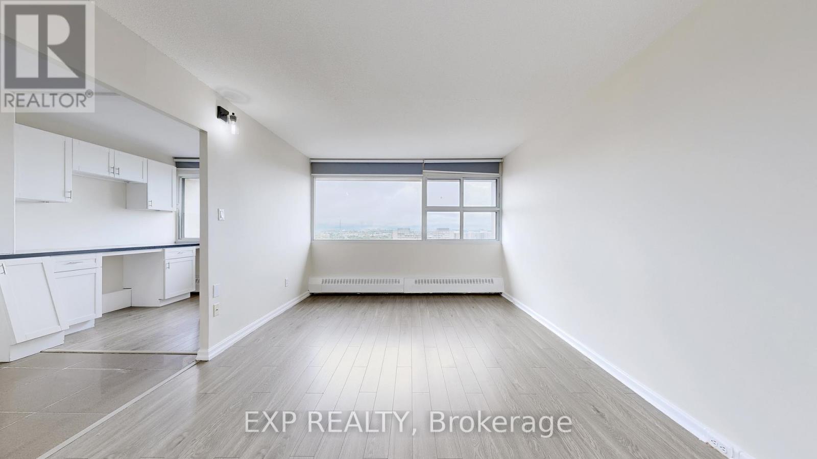 2204 - 715 Don Mills Road, Toronto, Ontario  M3C 1S4 - Photo 3 - C12429893