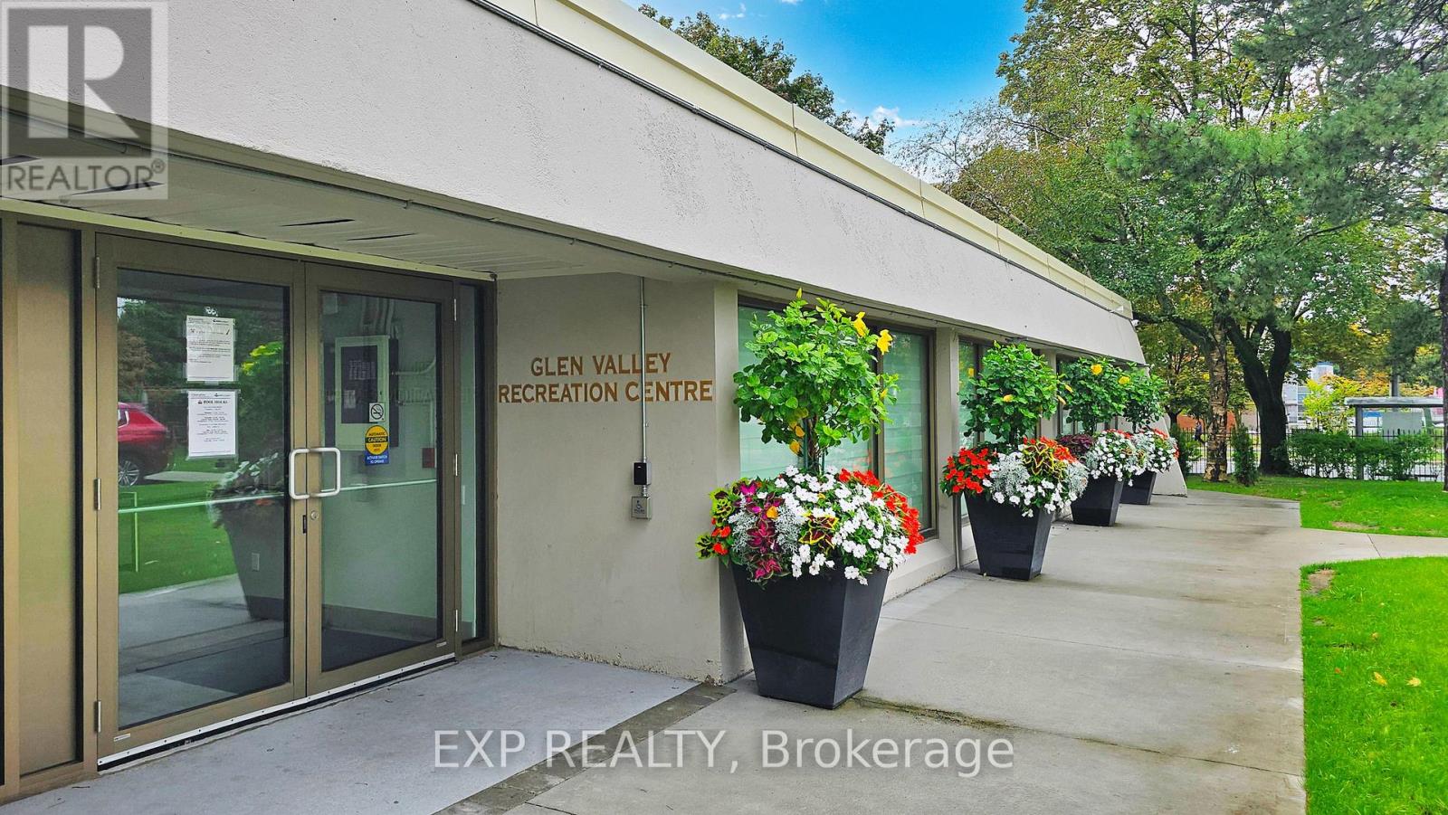 2204 - 715 Don Mills Road, Toronto, Ontario  M3C 1S4 - Photo 41 - C12429893