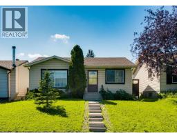 127 Falshire Way NE Falconridge