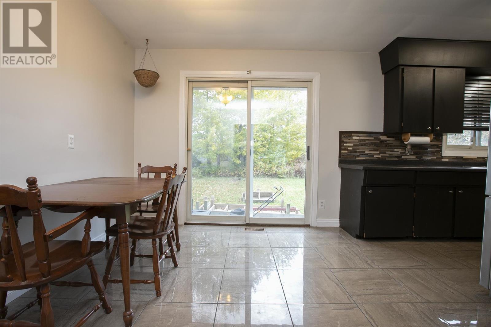 272 Rowell Ave, Sault Ste. Marie, Ontario  P6C 5K8 - Photo 14 - SM253190