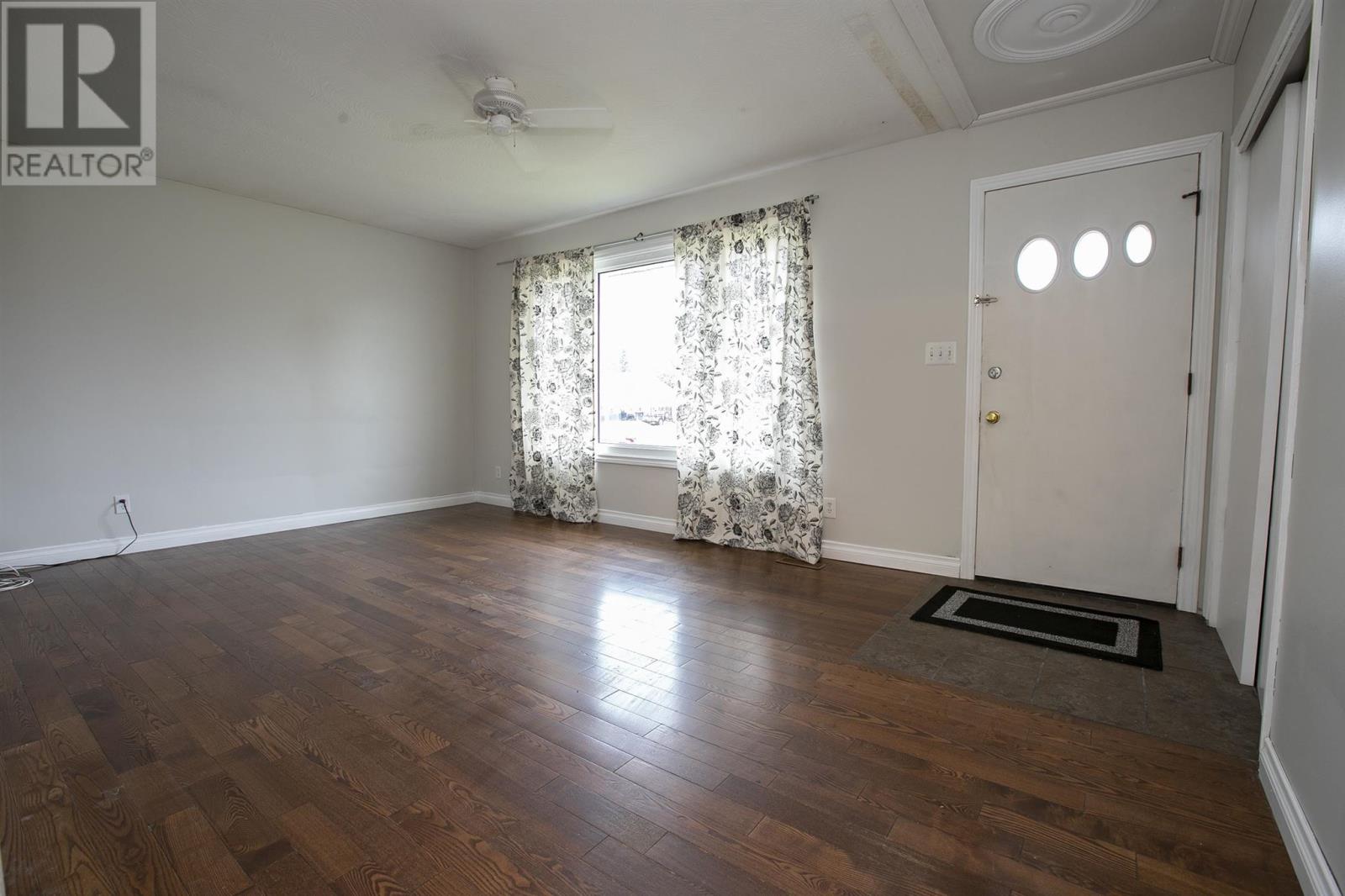 272 Rowell Ave, Sault Ste. Marie, Ontario  P6C 5K8 - Photo 17 - SM253190