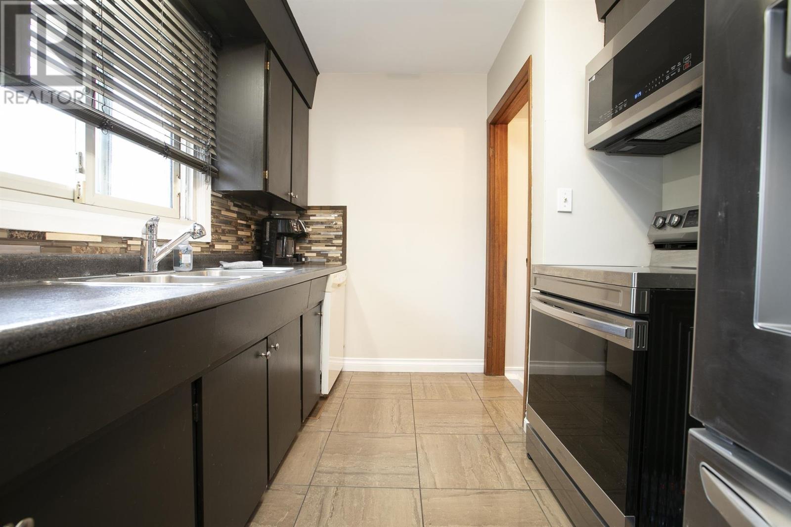 272 Rowell Ave, Sault Ste. Marie, Ontario  P6C 5K8 - Photo 8 - SM253190