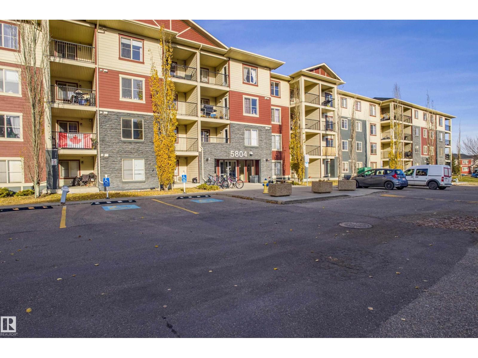 #201 5804 Mullen Pl Nw, Edmonton, Alberta  T6R 0W3 - Photo 4 - E4465225