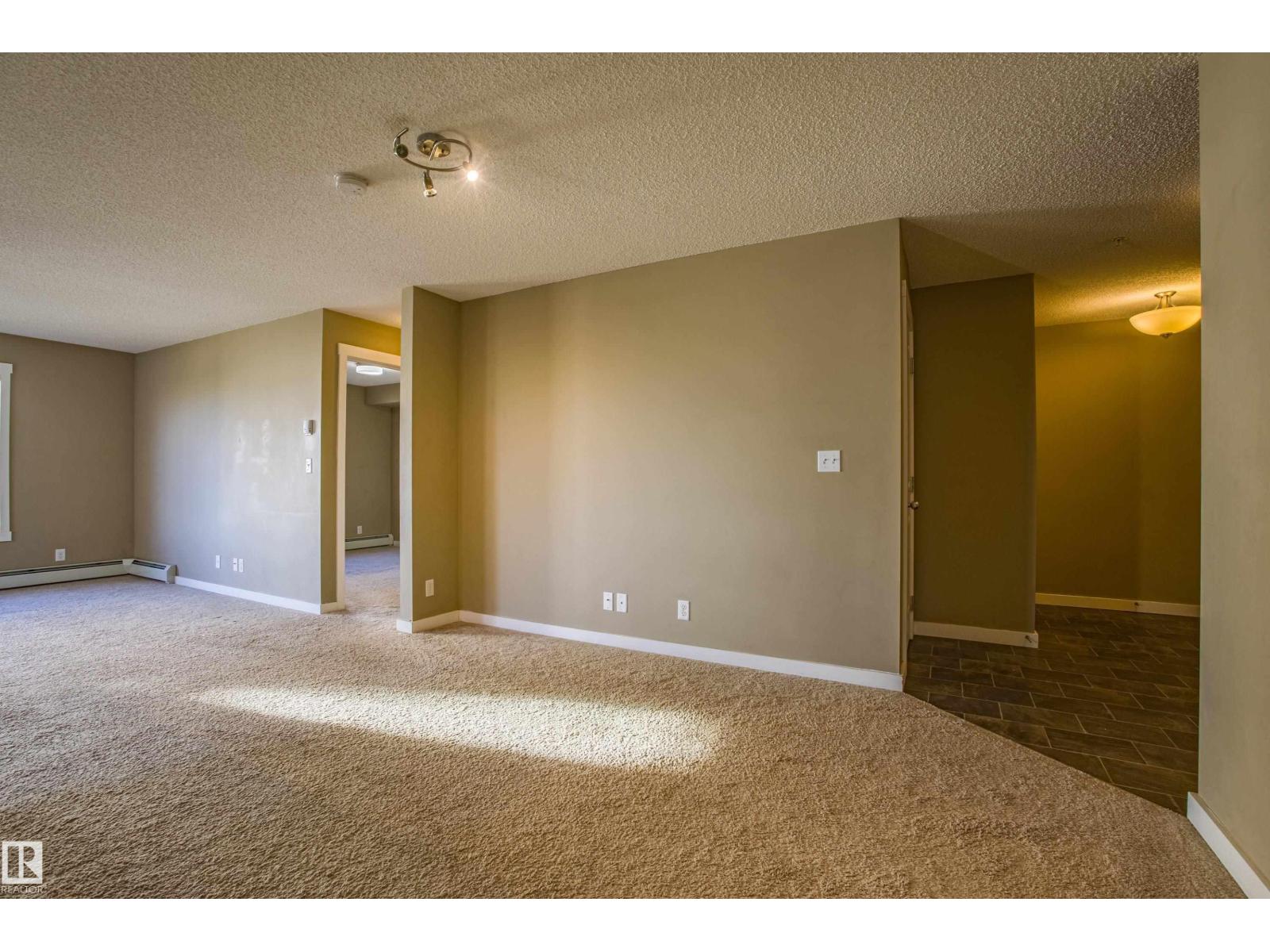 #201 5804 Mullen Pl Nw, Edmonton, Alberta  T6R 0W3 - Photo 9 - E4465225