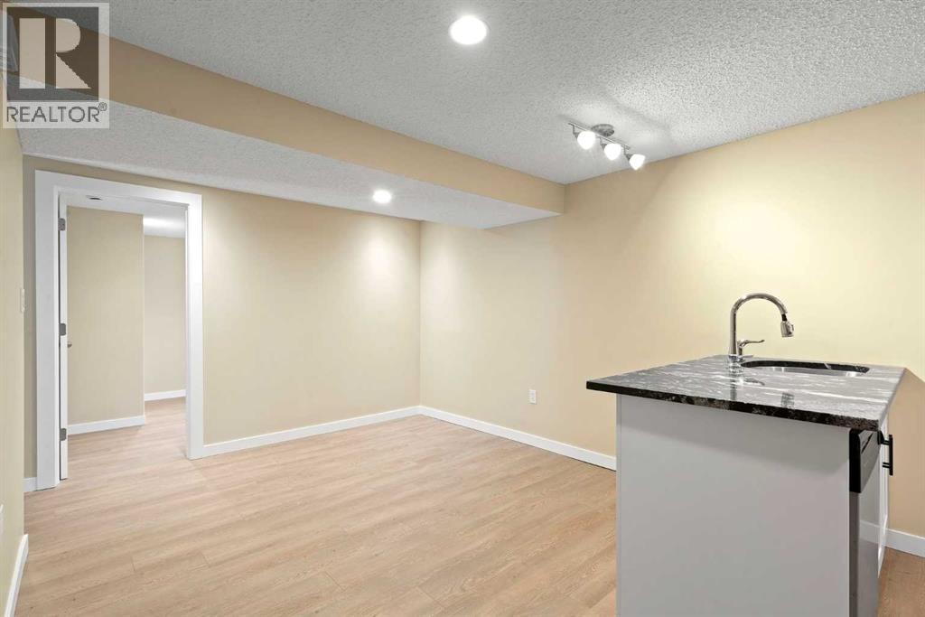 67 Fallswater Crescent Ne, Calgary, Alberta  T3J 1B5 - Photo 32 - A2264873