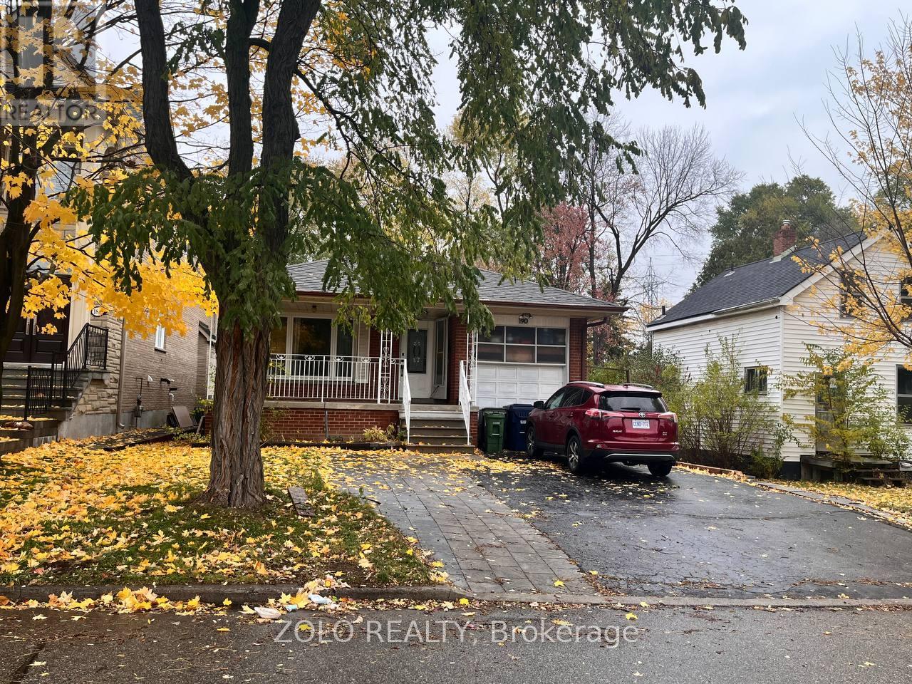 190 PEMBERTON AVENUE, Toronto, Ontario