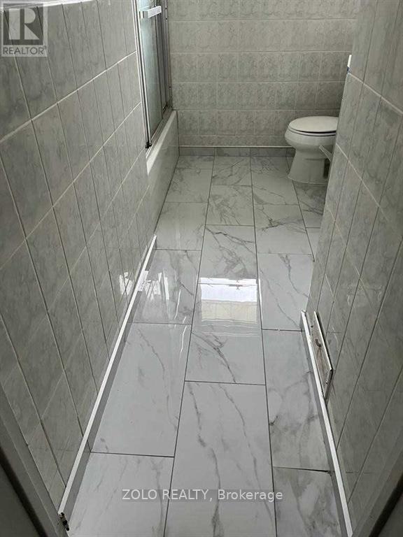 190 Pemberton Avenue, Toronto, Ontario  M2M 1Y8 - Photo 12 - C12524570