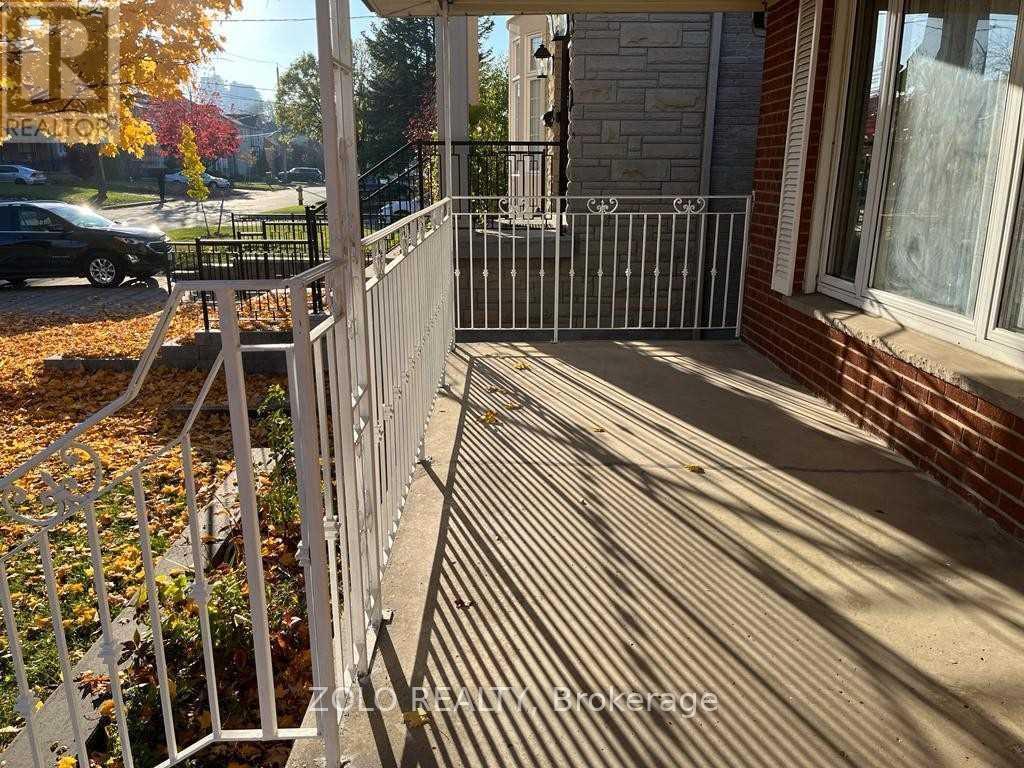 190 Pemberton Avenue, Toronto, Ontario  M2M 1Y8 - Photo 16 - C12524570