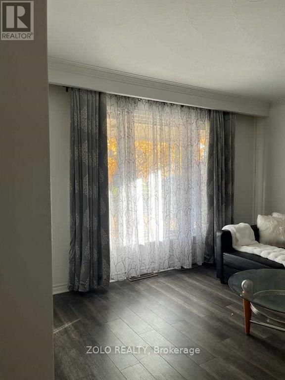 190 Pemberton Avenue, Toronto, Ontario  M2M 1Y8 - Photo 8 - C12524570