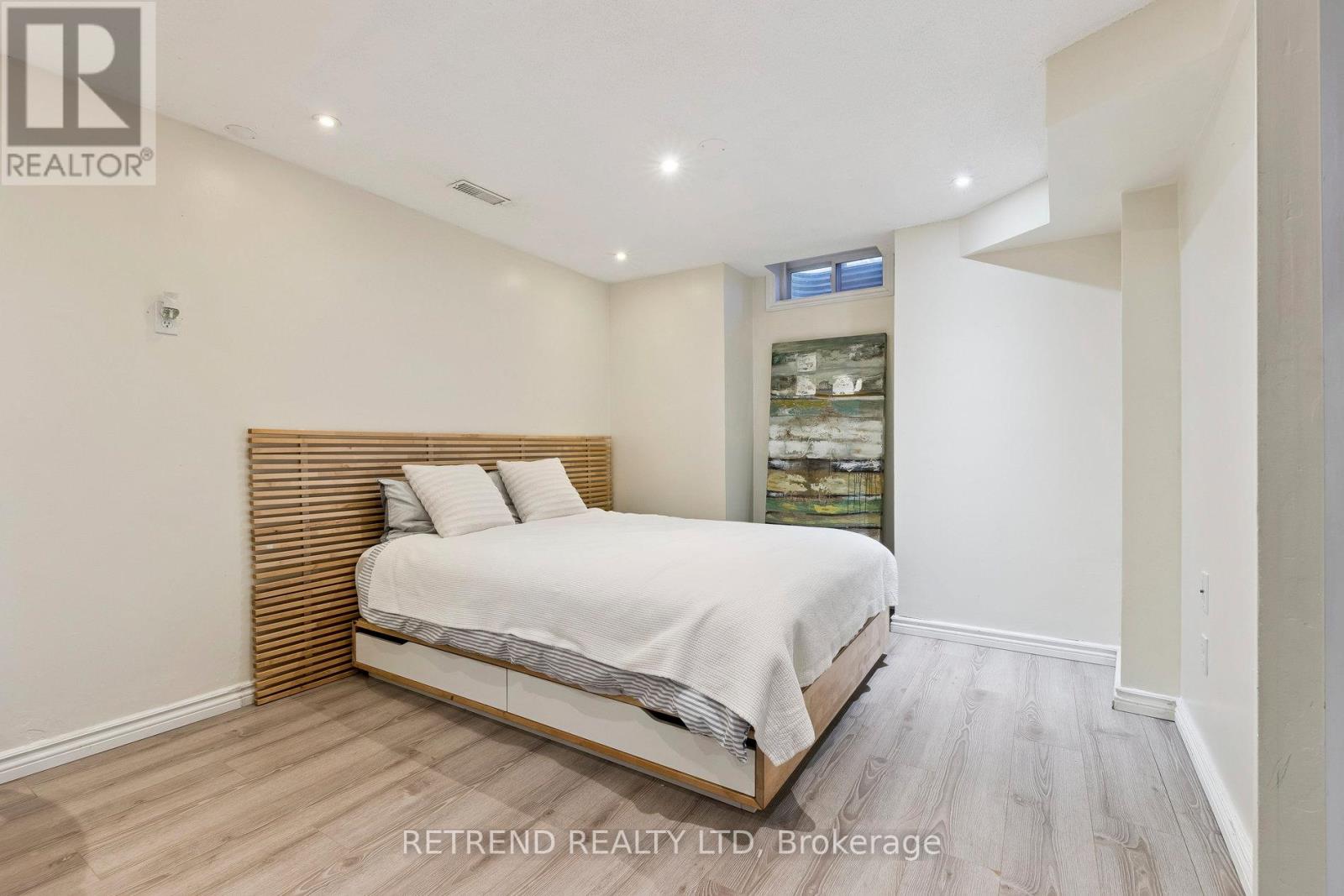 721 Swan Place, Pickering, Ontario  L1X 2V7 - Photo 32 - E12526208