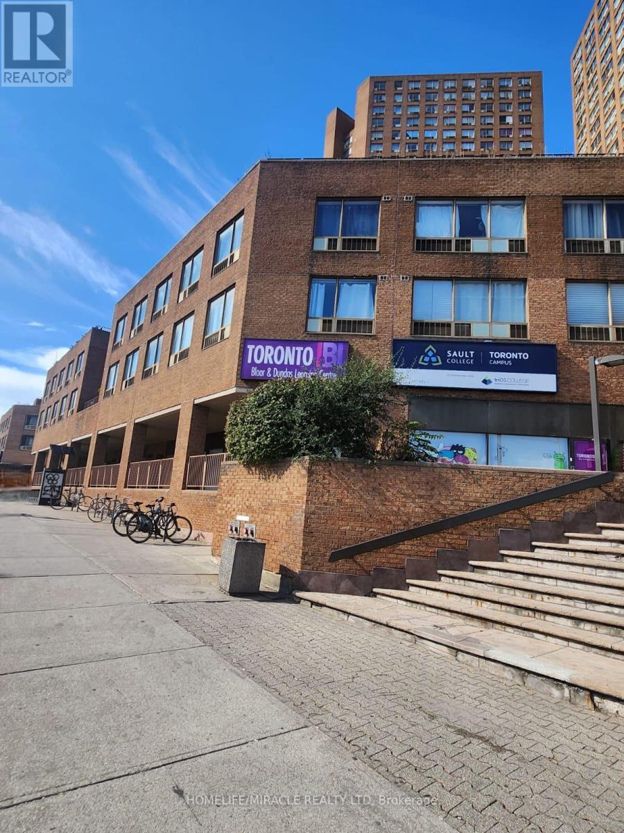 G11 - 2340 Dundas Street W, Toronto, Ontario M6P 4A9 - Photo 29 - W12525256
