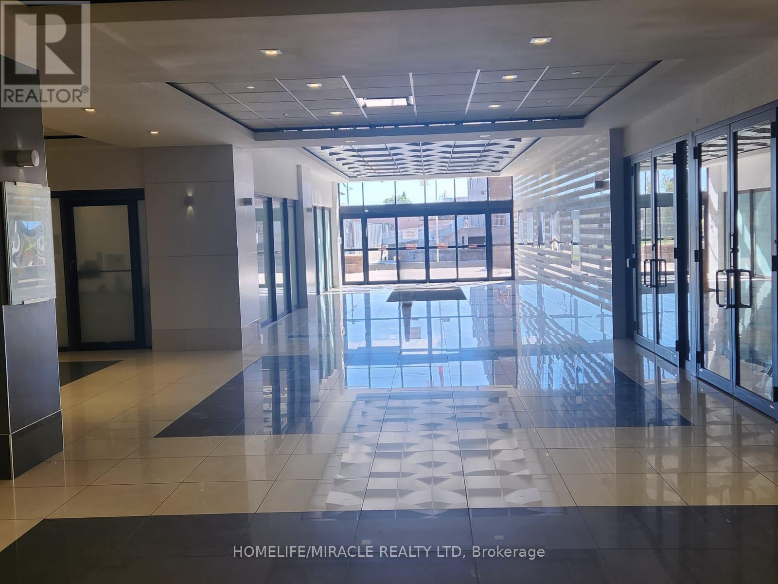 G11 - 2340 Dundas Street W, Toronto, Ontario M6P 4A9 - Photo 33 - W12525256