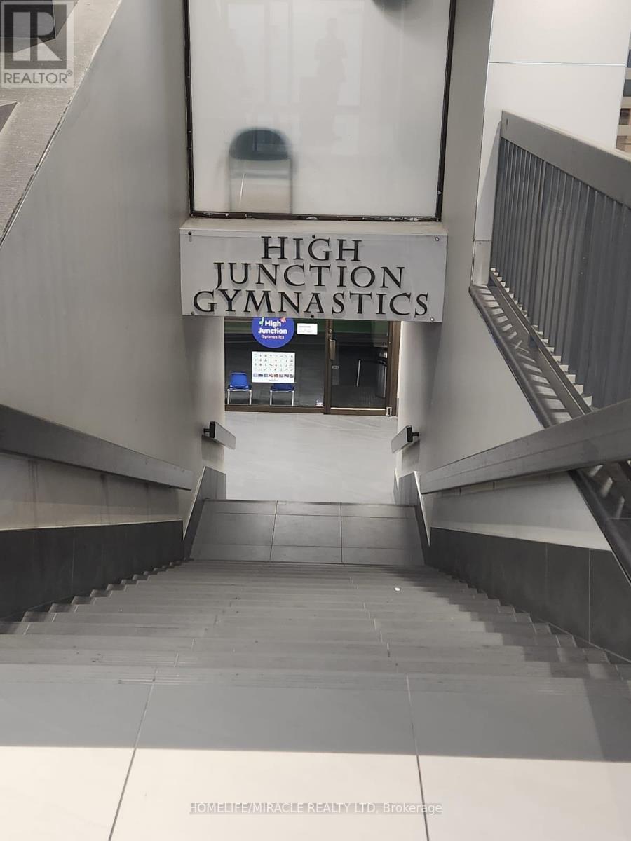 G11 - 2340 Dundas Street W, Toronto, Ontario M6P 4A9 - Photo 35 - W12525256