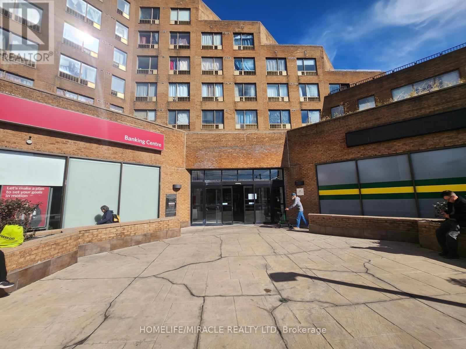 G11 - 2340 Dundas Street W, Toronto, Ontario M6P 4A9 - Photo 43 - W12525256