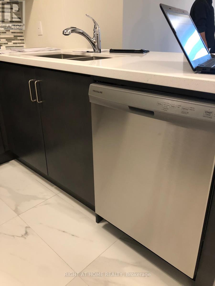 520 - 39 New Delhi Drive S, Markham, Ontario  L3S 0E1 - Photo 13 - N12526202