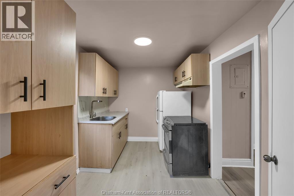 61 Baxter Street, Chatham, Ontario N7M 4P6 - Photo 6 - 25024936