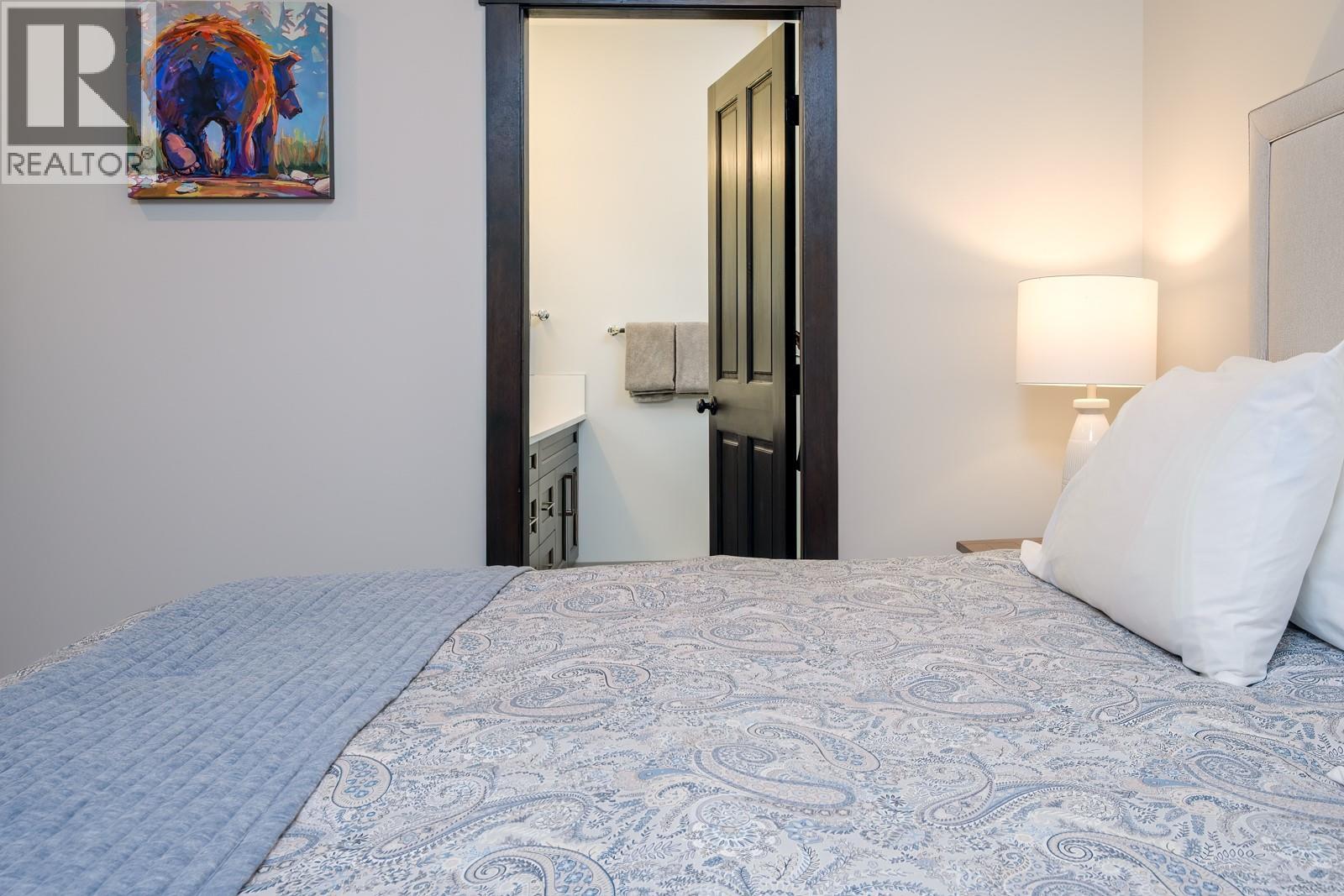 2001 Crest Road Unit# B, Rossland, British Columbia  V0G 1Y0 - Photo 29 - 10366877