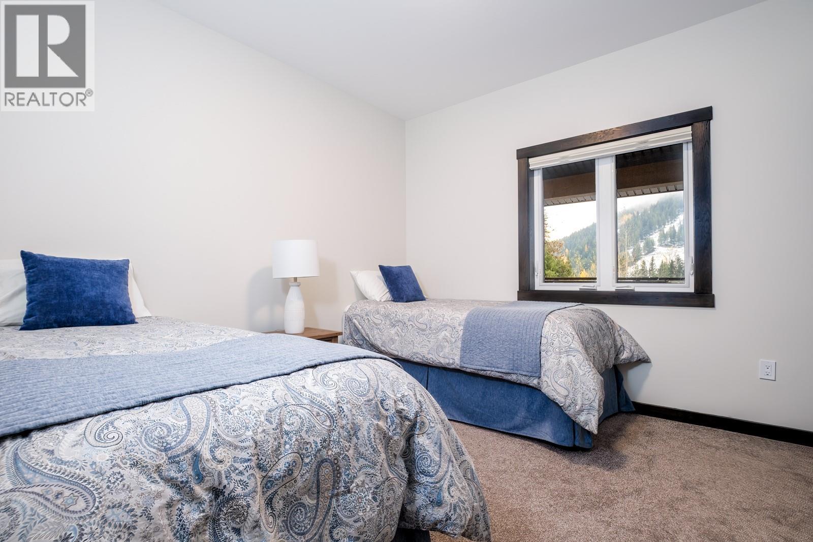 2001 Crest Road Unit# B, Rossland, British Columbia  V0G 1Y0 - Photo 41 - 10366877