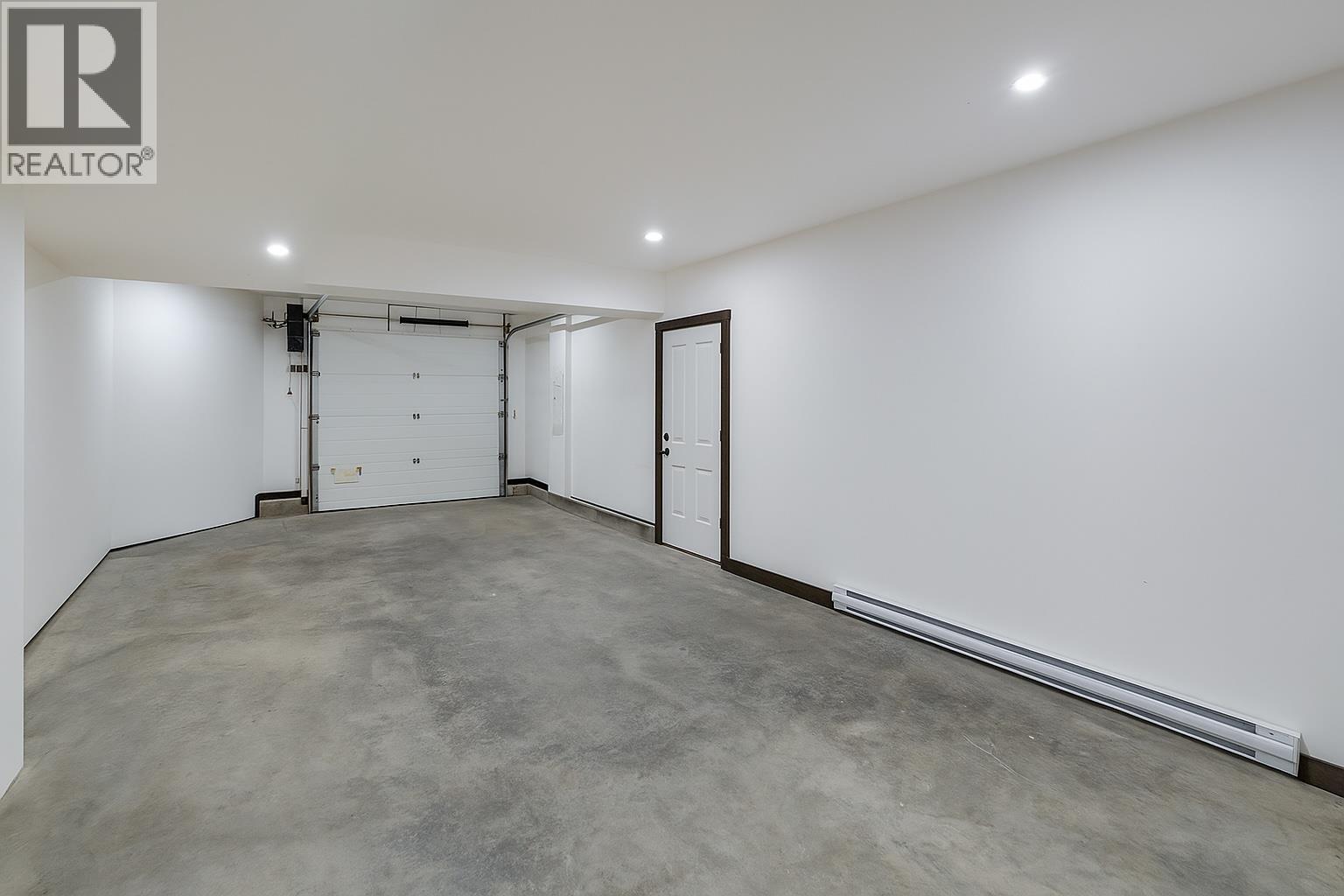 2001 Crest Road Unit# B, Rossland, British Columbia  V0G 1Y0 - Photo 58 - 10366877