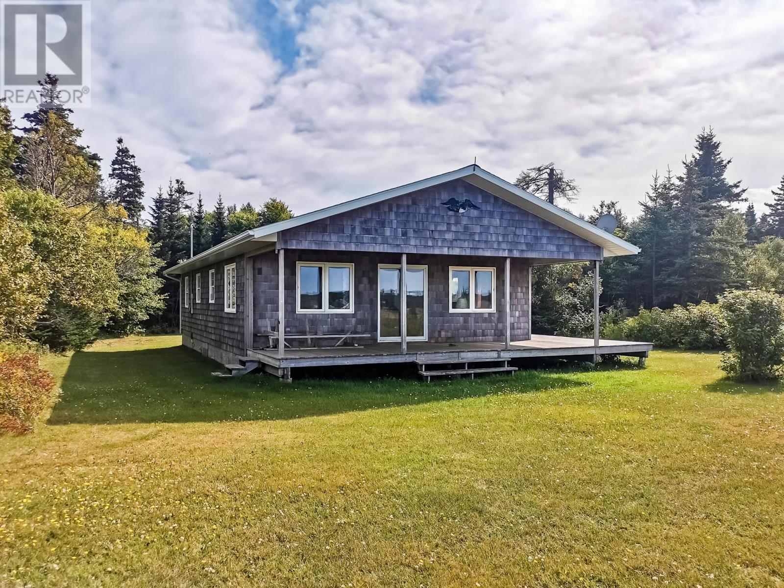 16 Stanley Drive, Kingsboro, Prince Edward Island  C0A 2B0 - Photo 2 - 202527570