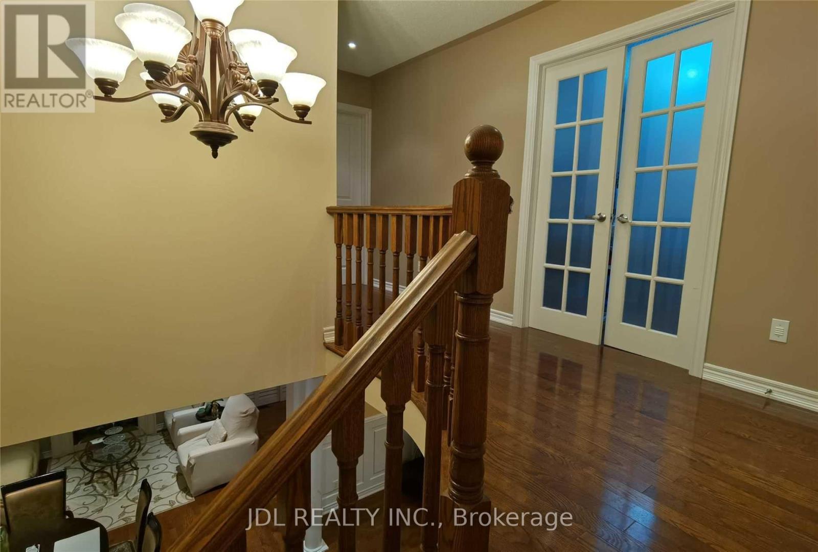 5 Pitney Avenue, Richmond Hill, Ontario  L4E 4Y6 - Photo 15 - N12526236