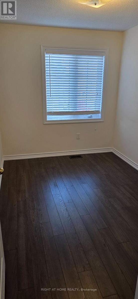 27 Shiff Cres, Brampton, Ontario  L6Z 0B4 - Photo 29 - W12526228