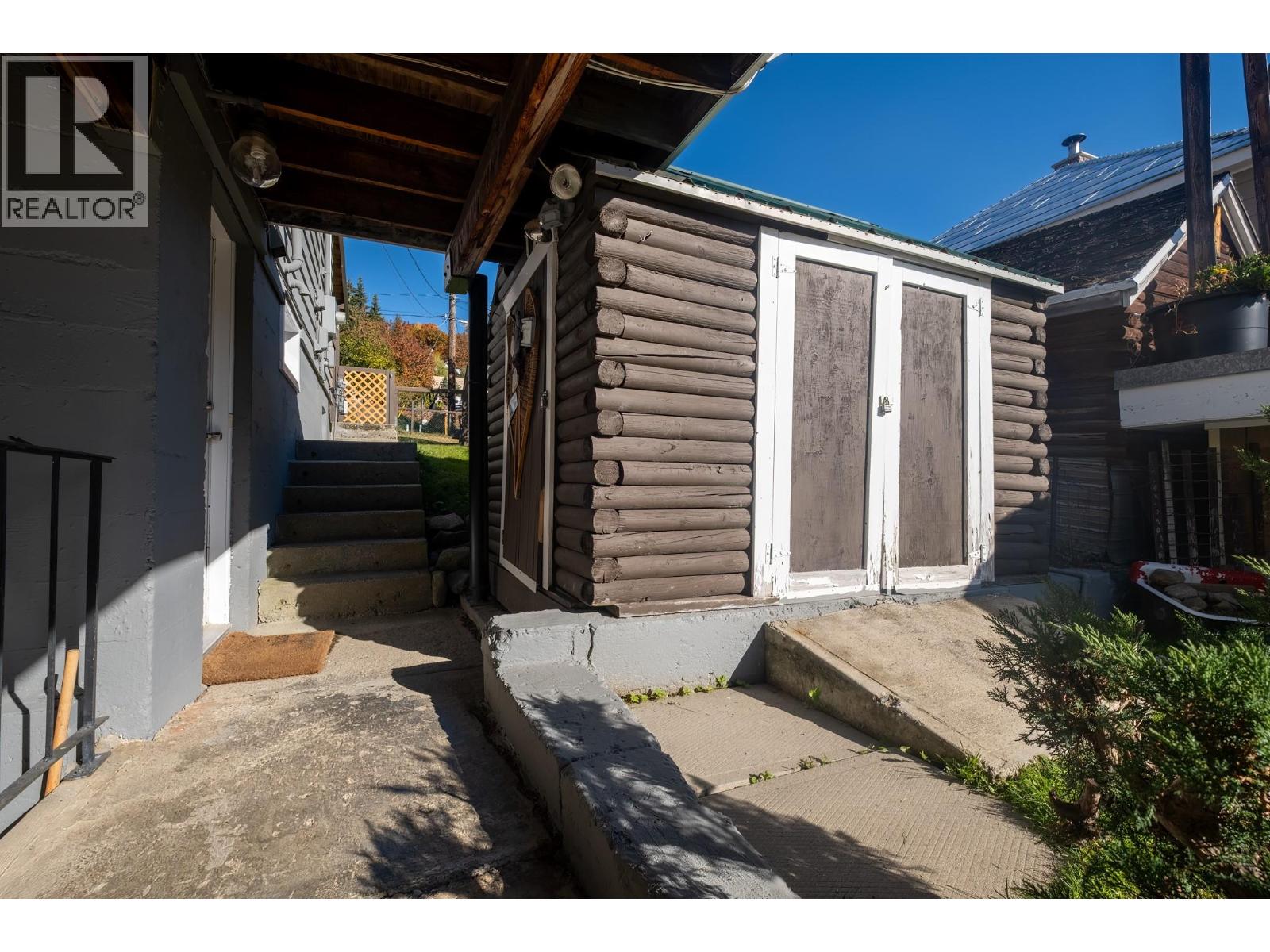 2130 Victoria Avenue, Rossland, British Columbia  V0G 1Y0 - Photo 49 - 10367439