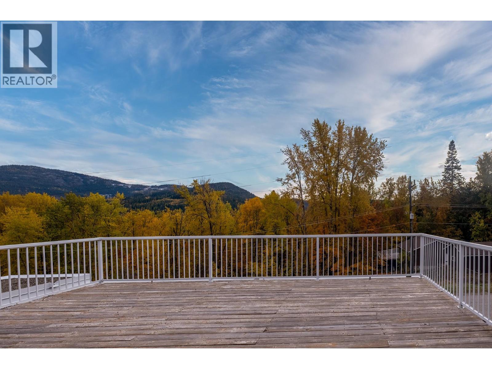 2130 Victoria Avenue, Rossland, British Columbia  V0G 1Y0 - Photo 27 - 10367439