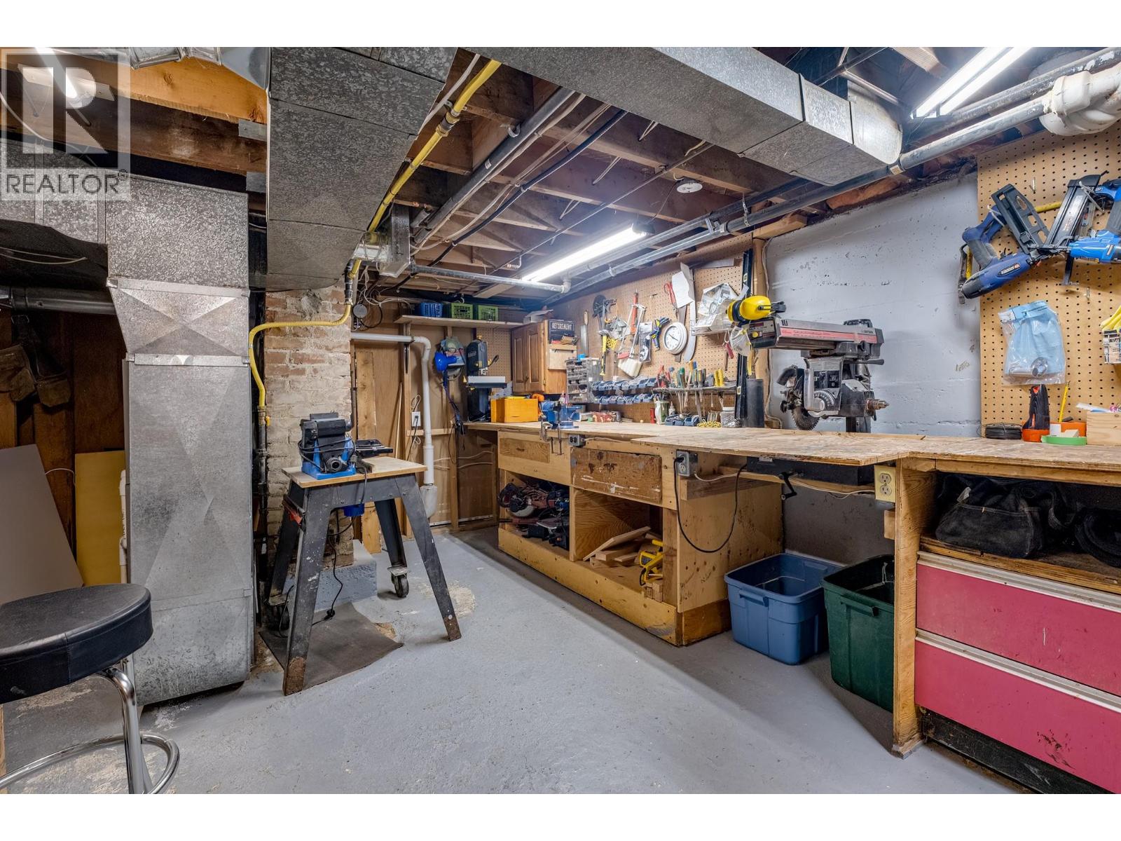 2130 Victoria Avenue, Rossland, British Columbia  V0G 1Y0 - Photo 33 - 10367439