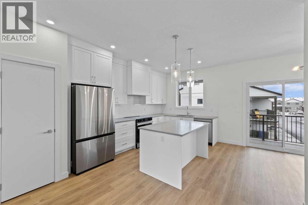 1302, 201 Cooperswood Green Sw, Airdrie, Alberta  T4B 5R2 - Photo 6 - A2269263