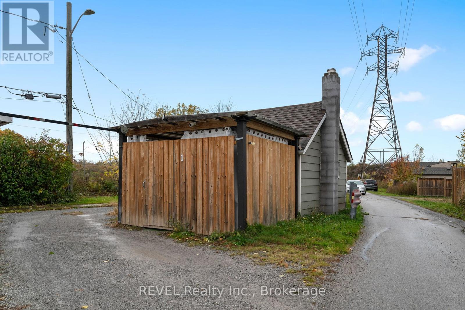 1 Birch Lane, St. Catharines, Ontario  L2P 2B5 - Photo 20 - X12515026