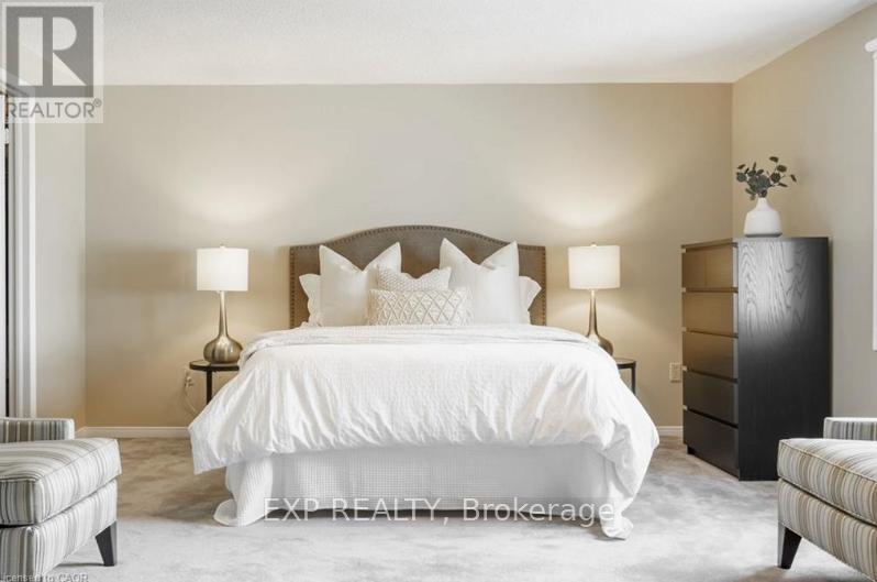 19 Honeysuckle Crescent, Hamilton, Ontario  L9K 1A9 - Photo 27 - X12526224