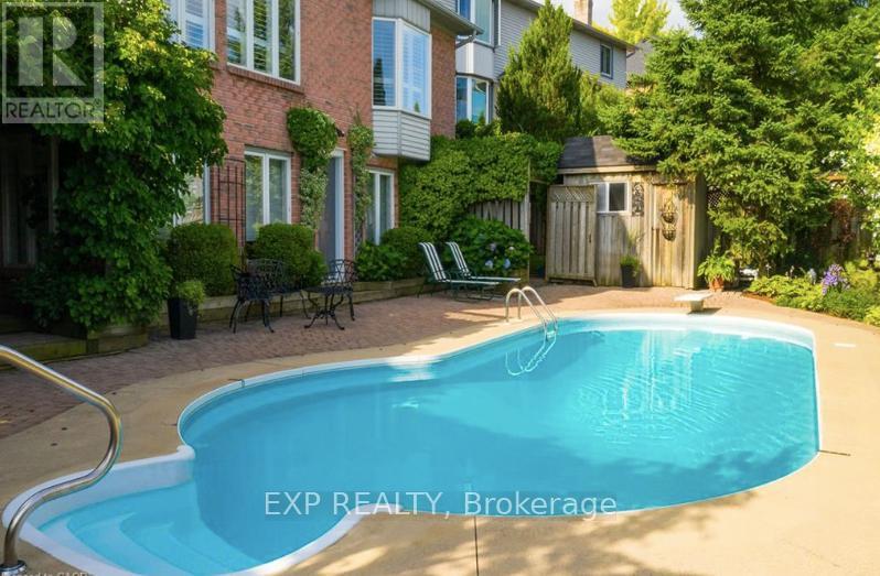 19 Honeysuckle Crescent, Hamilton, Ontario  L9K 1A9 - Photo 35 - X12526224