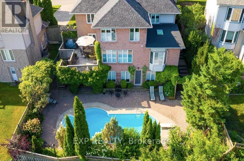 19 Honeysuckle Crescent, Hamilton, Ontario  L9K 1A9 - Photo 42 - X12526224