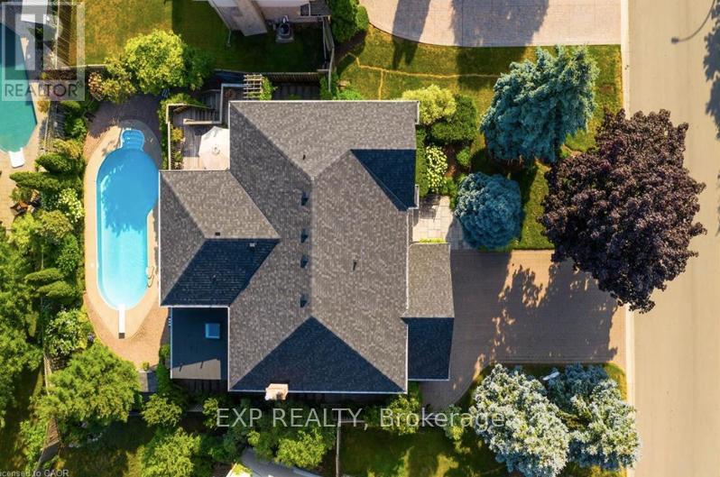 19 Honeysuckle Crescent, Hamilton, Ontario  L9K 1A9 - Photo 45 - X12526224