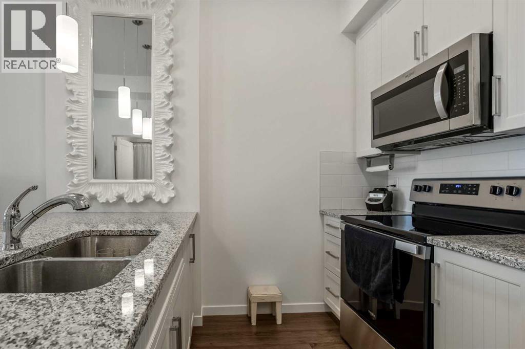 402, 30 Mahogany Mews Se, Calgary, Alberta  T3M 3M4 - Photo 11 - A2266765