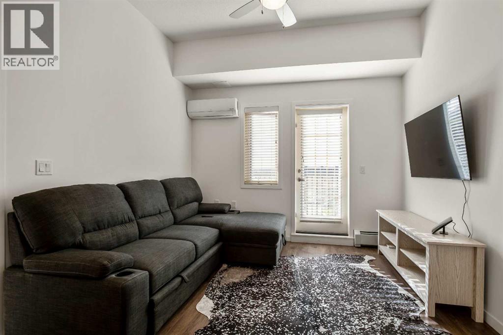 402, 30 Mahogany Mews Se, Calgary, Alberta  T3M 3M4 - Photo 15 - A2266765