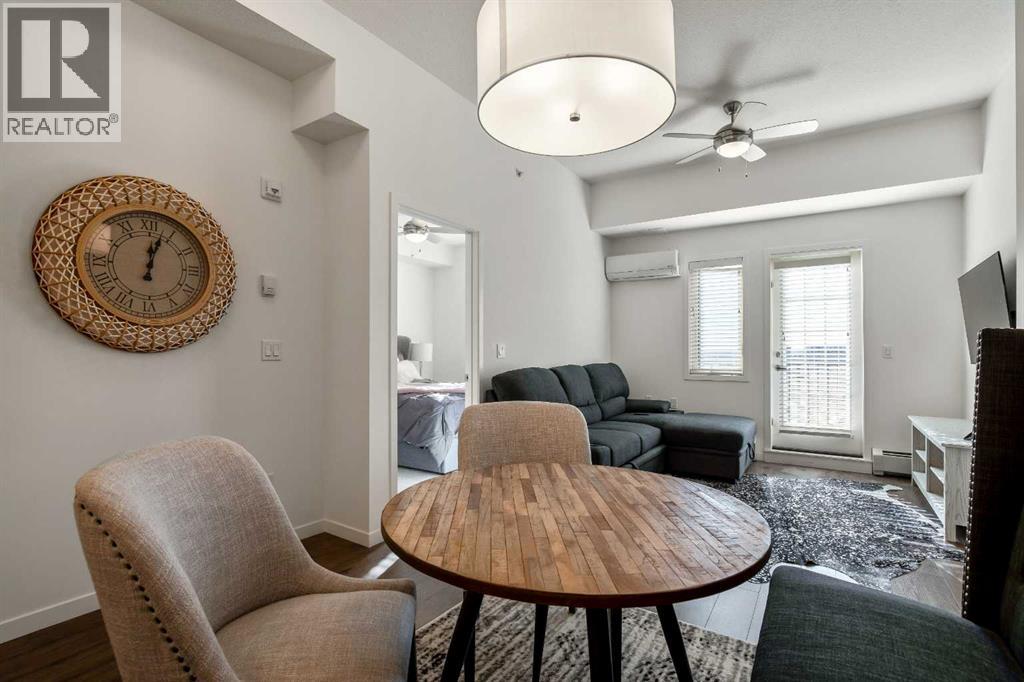 402, 30 Mahogany Mews Se, Calgary, Alberta  T3M 3M4 - Photo 13 - A2266765