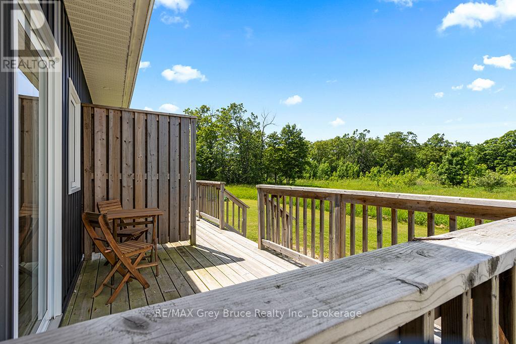 1379 West Road, Northern Bruce Peninsula, Ontario N0H 1W0 - Photo 43 - X12526262