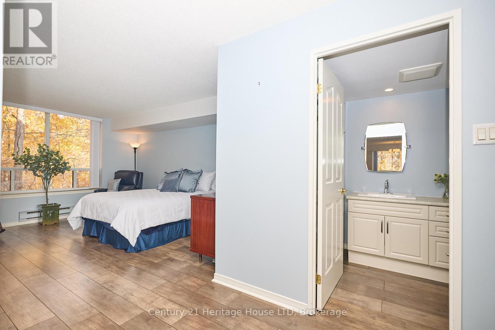 317 - 8111 Forest Glen Drive, Niagara Falls, Ontario  L2H 2Y7 - Photo 14 - X12342001