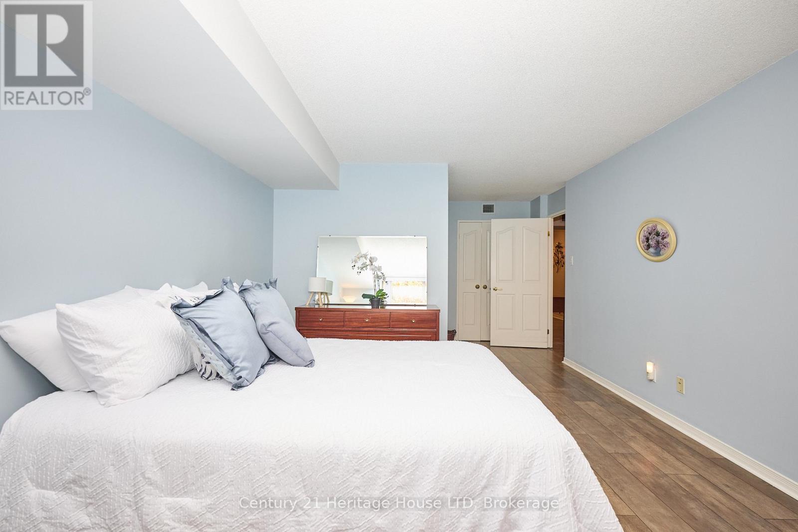 317 - 8111 Forest Glen Drive, Niagara Falls, Ontario  L2H 2Y7 - Photo 17 - X12342001