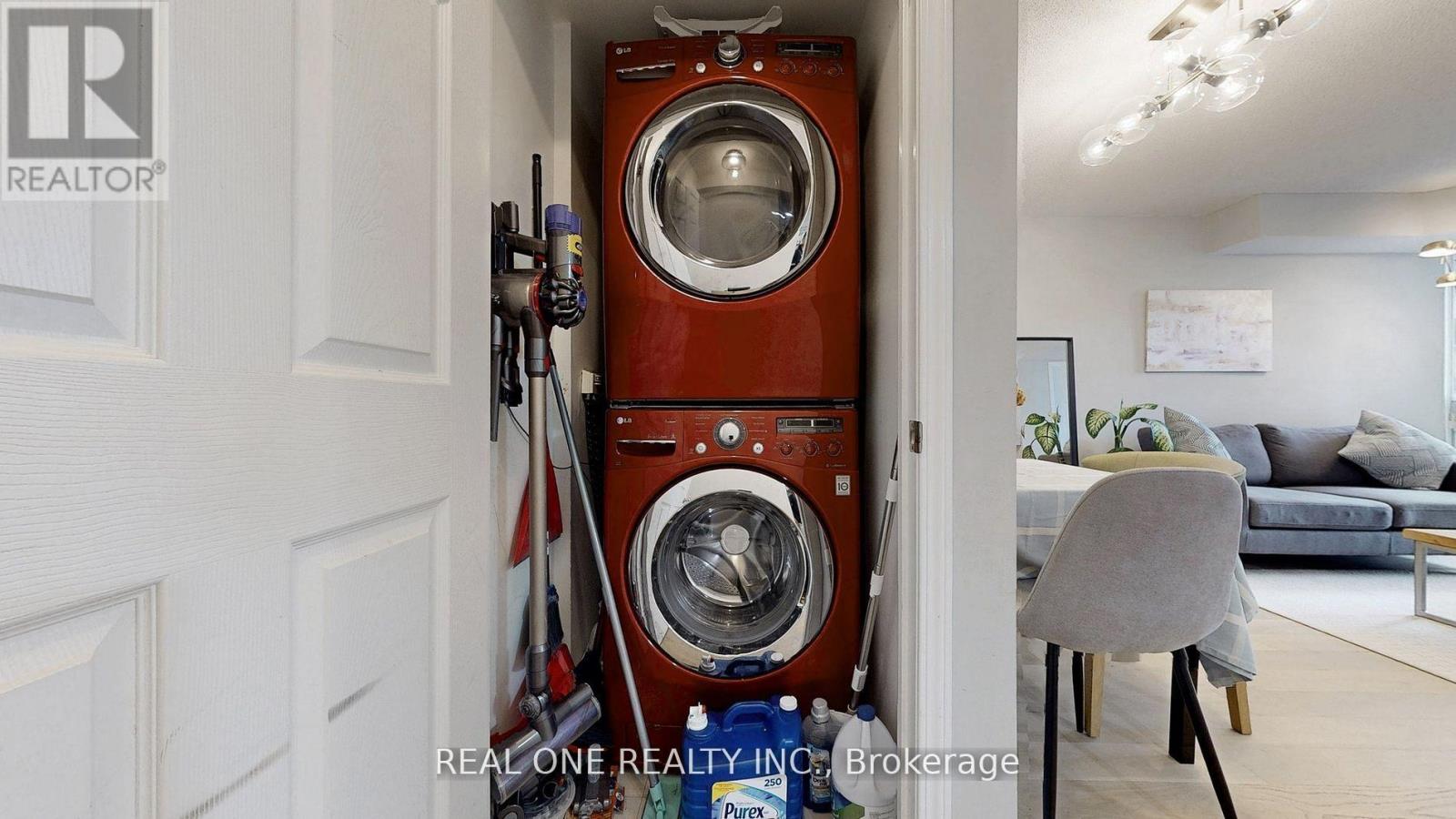 153 Beecroft Road, Toronto, Ontario  M2N 7C5 - Photo 17 - C12526254