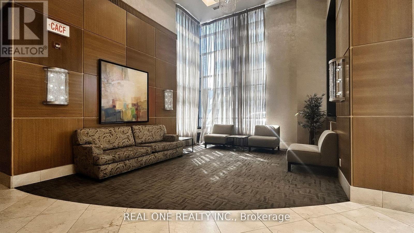 153 Beecroft Road, Toronto, Ontario  M2N 7C5 - Photo 3 - C12526254