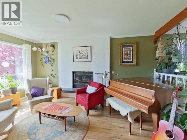 6885 Lesley Cres, Powell River, British Columbia   - Photo 5 - 19394