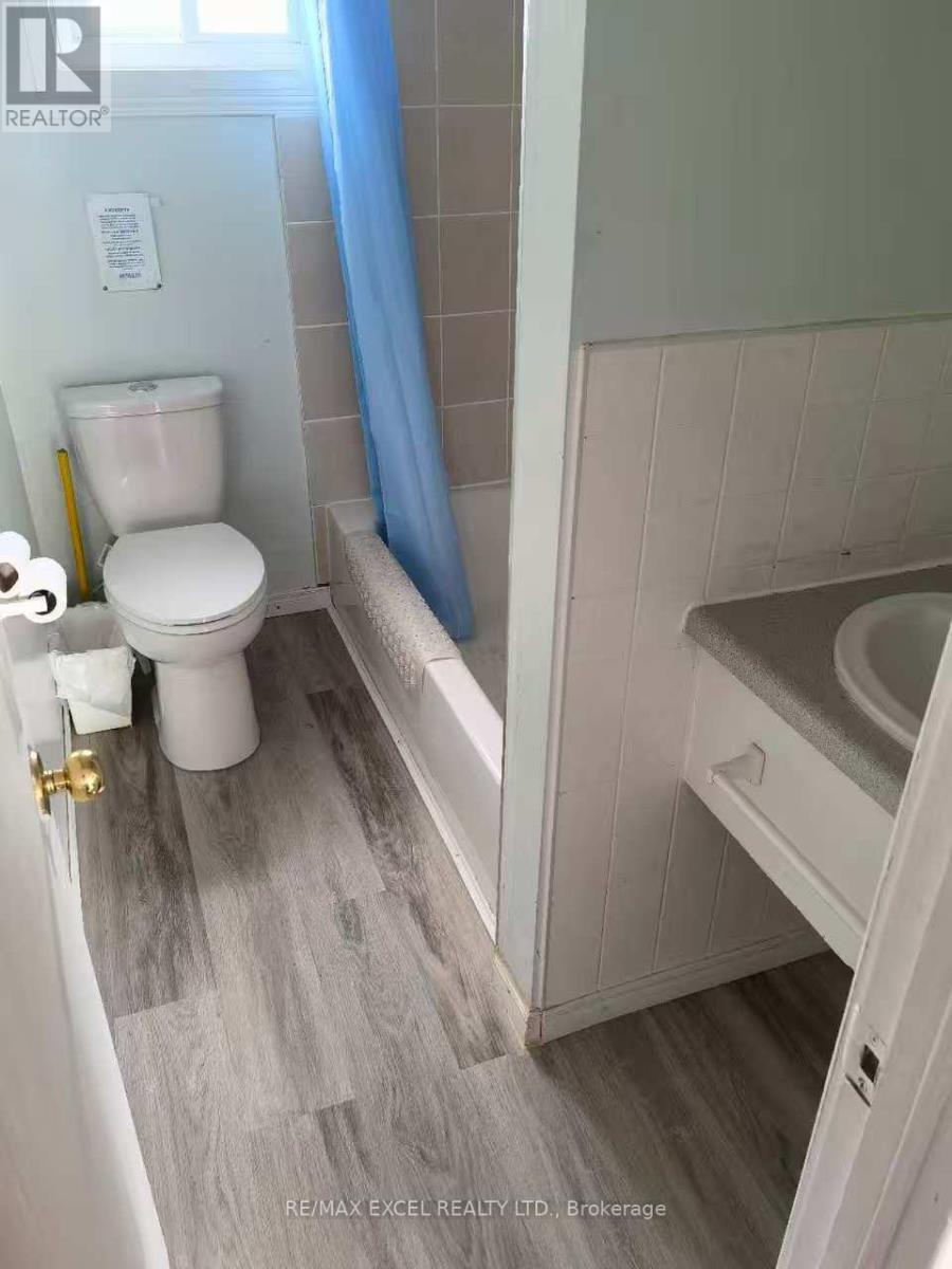 100 Alcove Drive, Tay, Ontario  L0K 1S0 - Photo 6 - S12526260